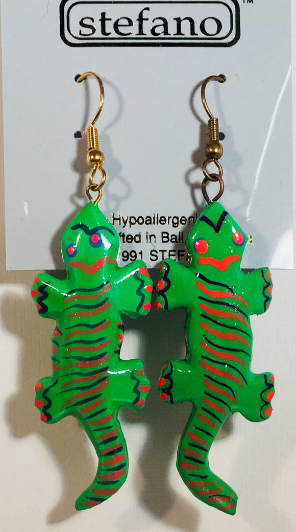Green Yellow Black Gecko Dangle Earrings Handmade by Stefano Bali Artisans Vintage Factory Prices Collectible