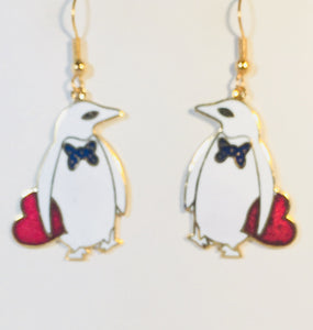 Penguin with Heart Dangle Earrings Stefano Vintage new Cloisonne gold plate Factory Prices